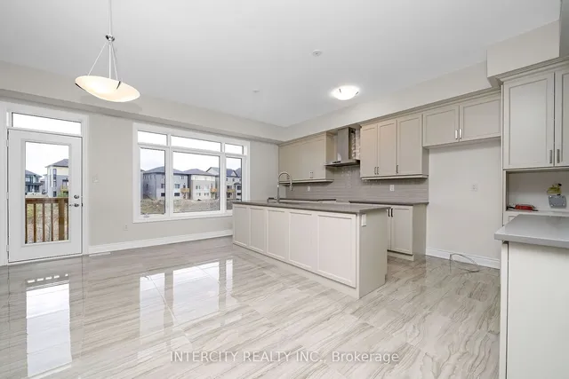 Additional image 11 of 43 Goodview Dr