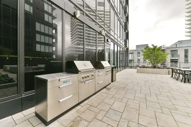 Additional image 36 of 4208 Dundas St Unit 520