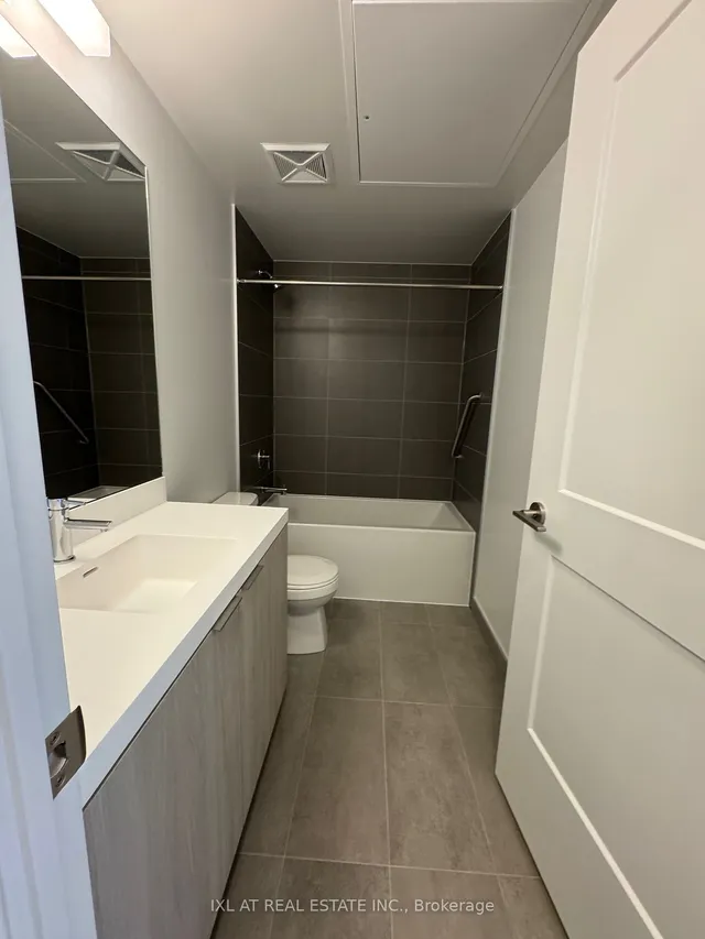 Additional image 7 of 28 Widmer St Unit 3721