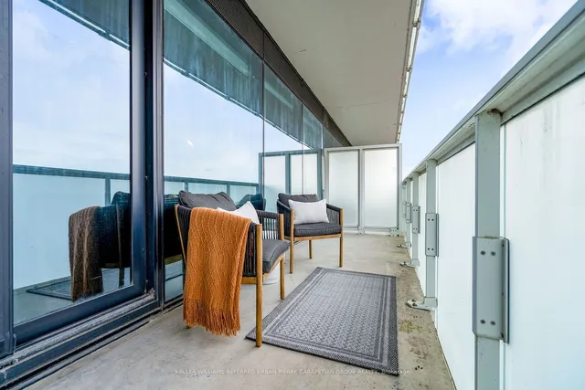 Additional image 29 of 11 Charlotte St Unit 2004