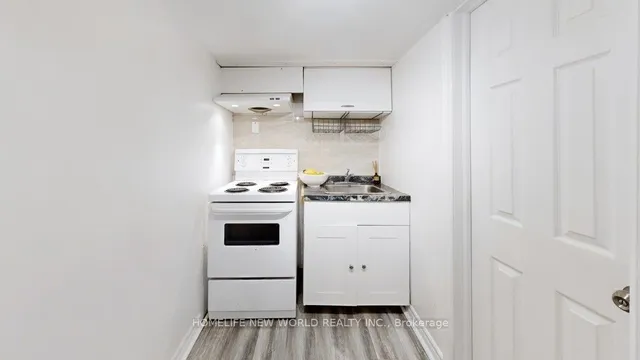 Additional image 16 of 14 Franklin Ave