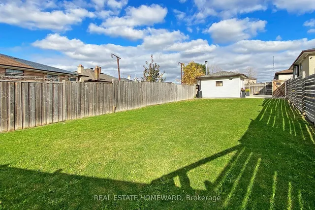 Additional image 39 of 16 Thwaite Ave