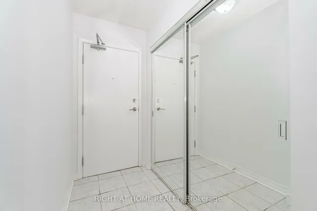 Additional image 28 of 2 Rean Dr Unit 813