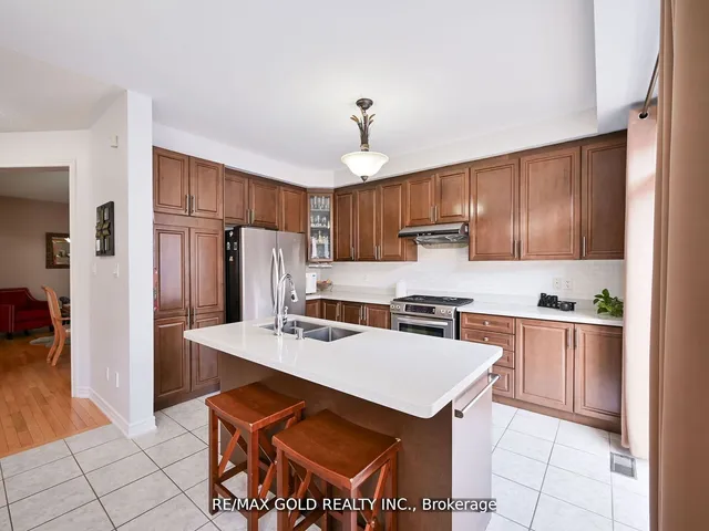 Additional image 13 of 25 Maverick Cres