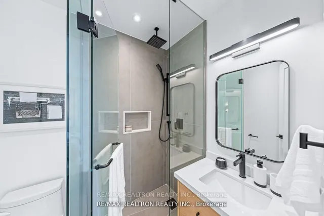 Additional image 18 of 225 Christie St