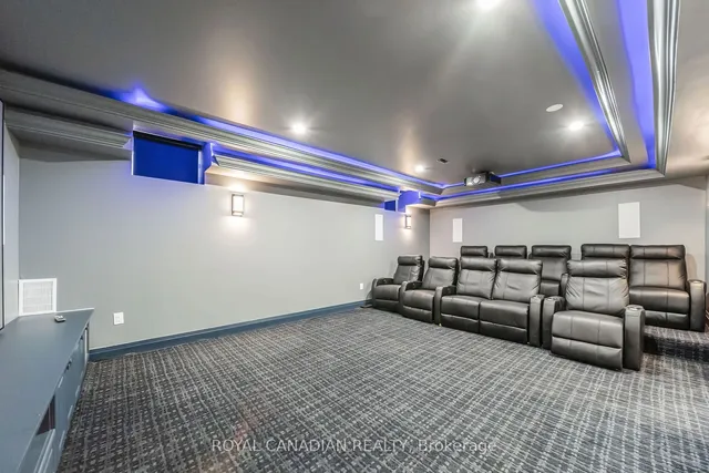 Additional image 37 of 20 Falkland Rd