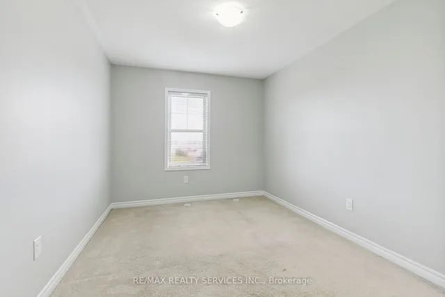 Additional image 29 of 8 TOLEDO Lane