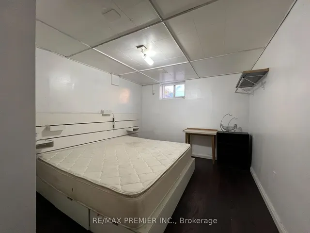 Additional image 15 of 26 Thurrock Rd