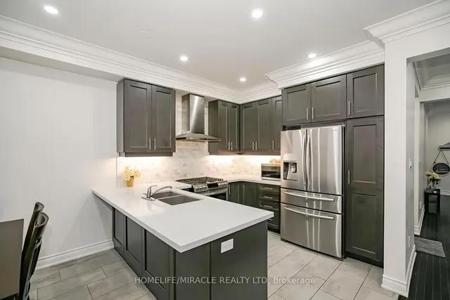 Additional image 8 of 31 Saint Dennis Rd