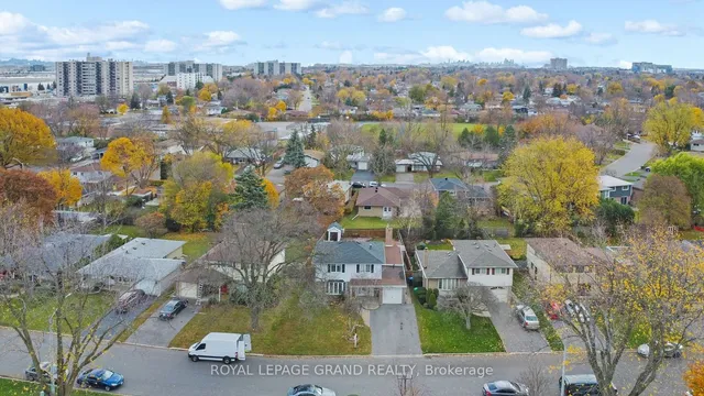 Additional image 30 of 59 Roberts Cres