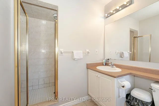 Additional image 20 of 18 Monaco Crt