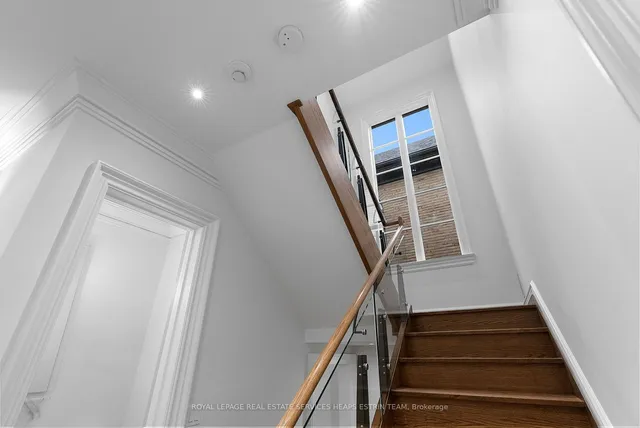 Additional image 19 of 5 Pembury Ave