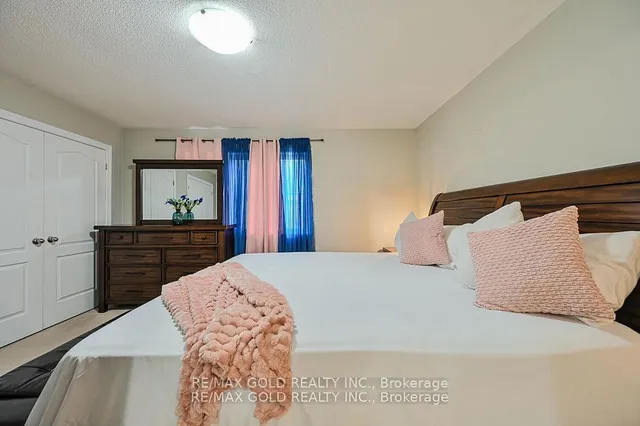 Additional image 28 of 31 Bergamont Rd