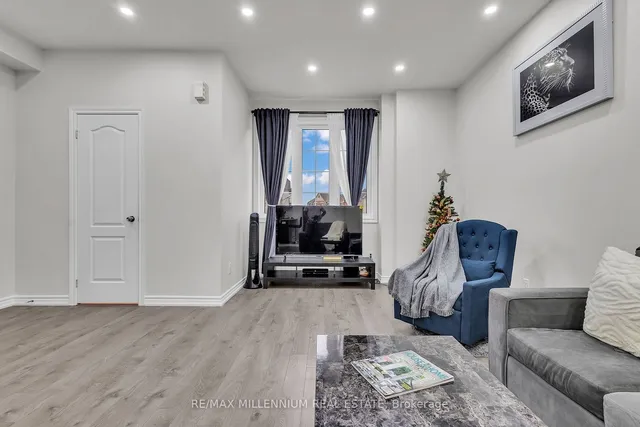 Additional image 14 of 65 New Pines Tr