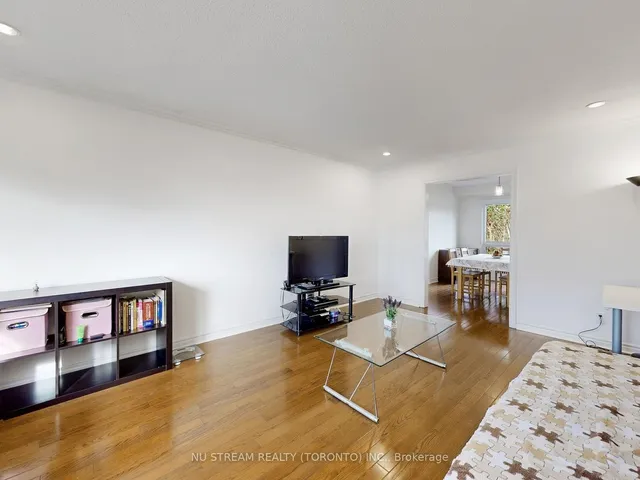 Additional image 8 of 83 Corinthian Blvd