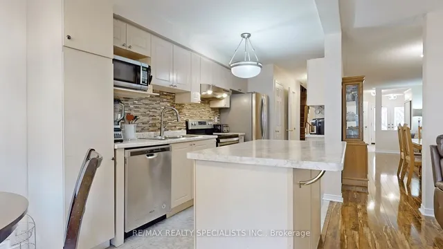 Additional image 13 of 66 Vintage Gate