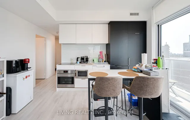 Additional image 15 of 33 Helendale Ave Unit 1512