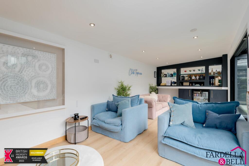 Additional image 33 of Hill Crest Avenue, Burnley, BB10