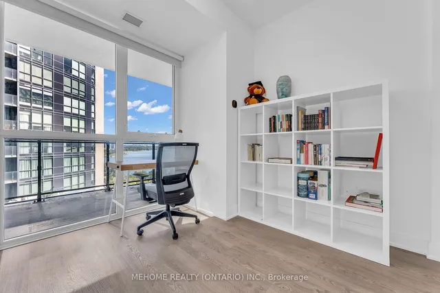 Additional image 25 of 65 Annie Craig Dr Unit 908