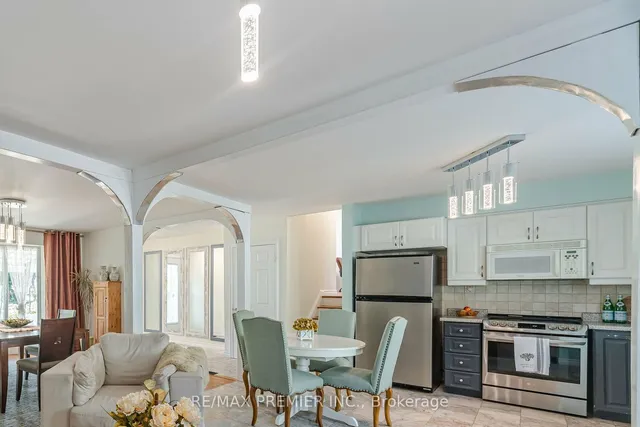 Additional image 9 of 164 Avondale Blvd