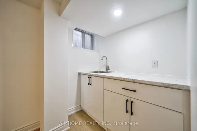 Additional image 31 of 56 Blaisdale Rd