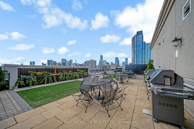 Additional image 27 of 225 Wellesley St Unit 1002