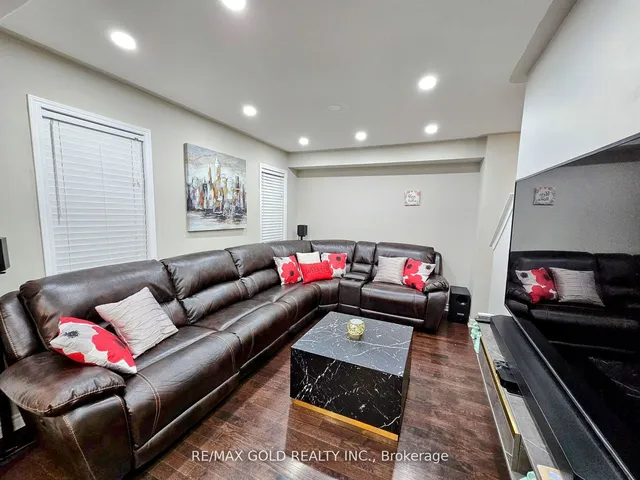 Additional image 16 of 94 Baycliffe Cres