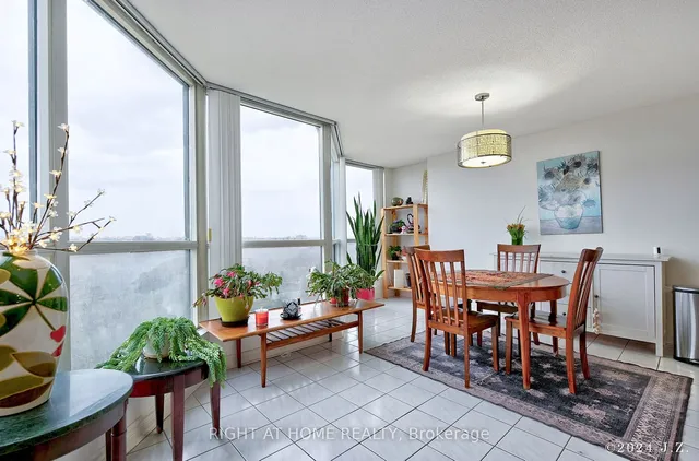 Additional image 5 of 3 Rowntree Rd Unit 409