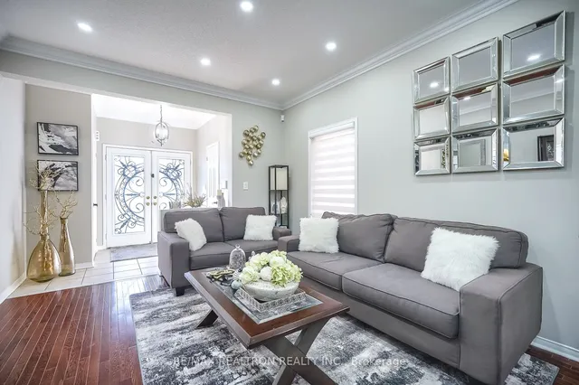 Additional image 8 of 102 Commodore Dr