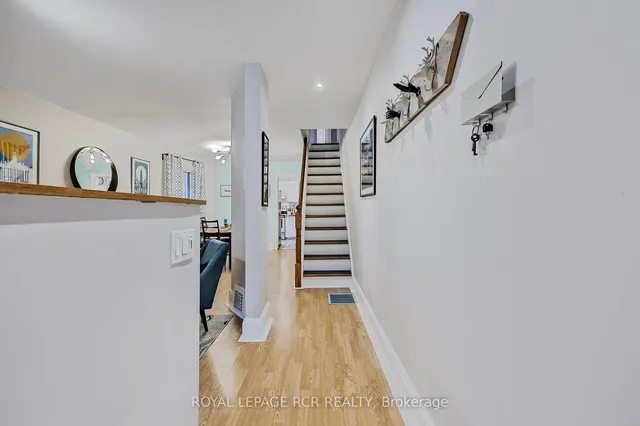 Additional image 7 of 391 Kingston Rd