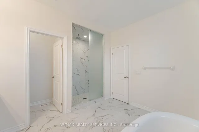 Additional image 23 of 43 Rainbrook Clse