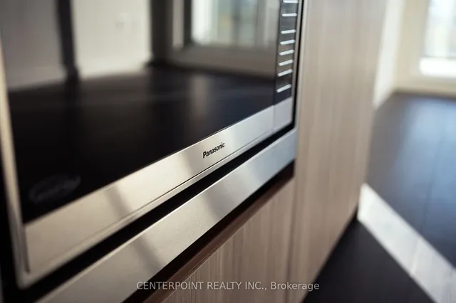 Additional image 24 of 25 Mcmahon Dr Unit 1605