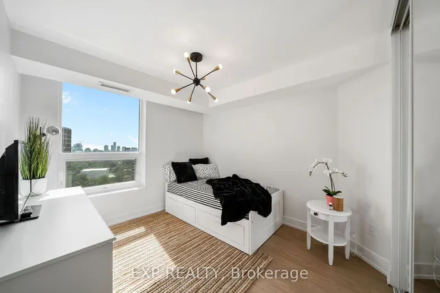 Additional image 13 of 77 Maitland Pl Unit 1905