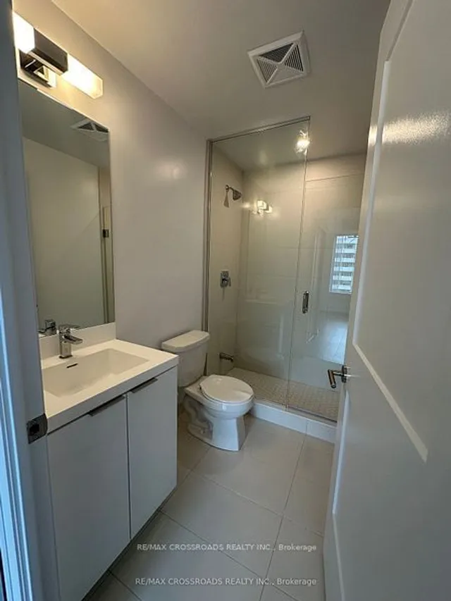 Additional image 11 of 50 Dunfield Ave Unit 2620