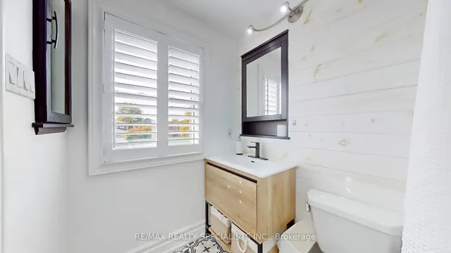 Additional image 30 of 61 Braidwood Lake Rd