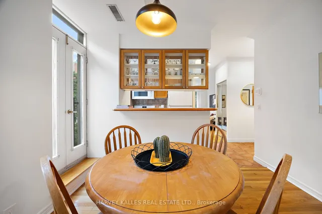 Additional image 15 of 135 Maitland St Unit 205