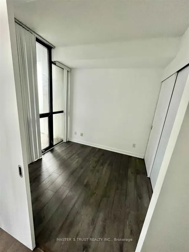 Additional image 11 of 110 Charles St Unit 2607