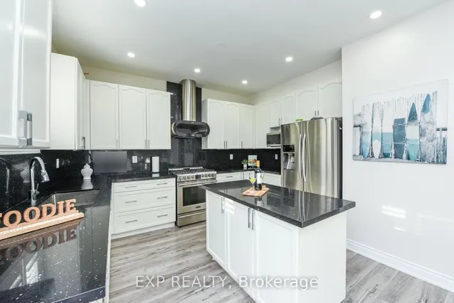 Additional image 10 of 63 Lightheart Dr