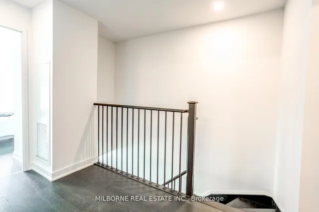 Additional image 25 of 57 Brock Ave Unit TH 111