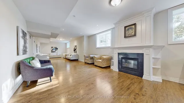 Additional image 34 of 2B Carluke Cres