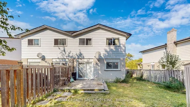 Additional image 34 of 28 Abell Dr