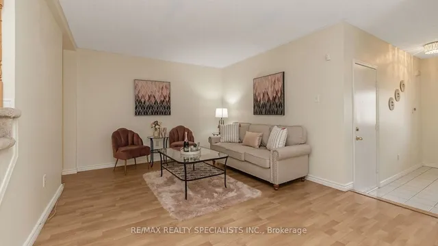 Additional image 5 of 42 Caruso Dr