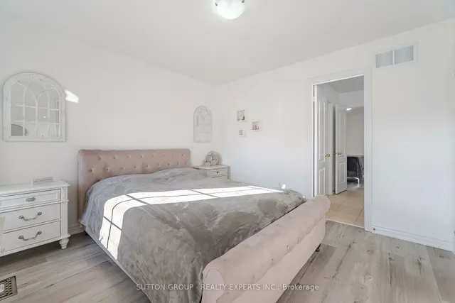 Additional image 25 of 78 Vanderpool Cres