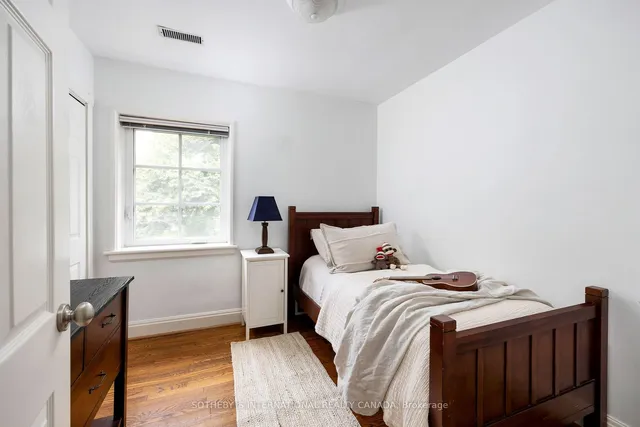 Additional image 15 of 175 Prince Edward Dr