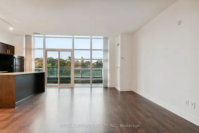 Additional image 6 of 35 Brian Peck Cres Unit 102