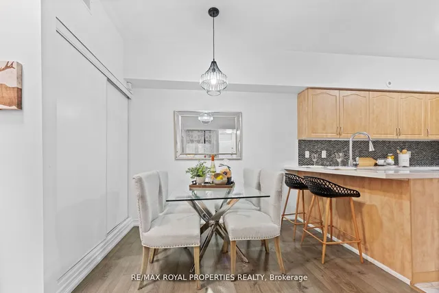 Additional image 7 of 1496 Victoria Park Ave Unit 119