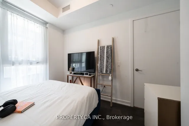 Additional image 30 of 38 Iannuzzi St Unit 304