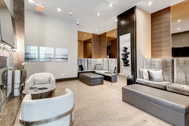 Additional image 23 of 60 Annie Craig Dr Unit B415