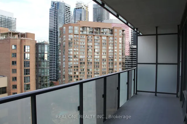 Additional image 17 of 1080 Bay St Unit 1811