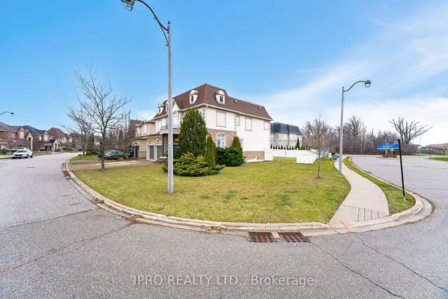 Additional image 40 of 2 Hugo Rd